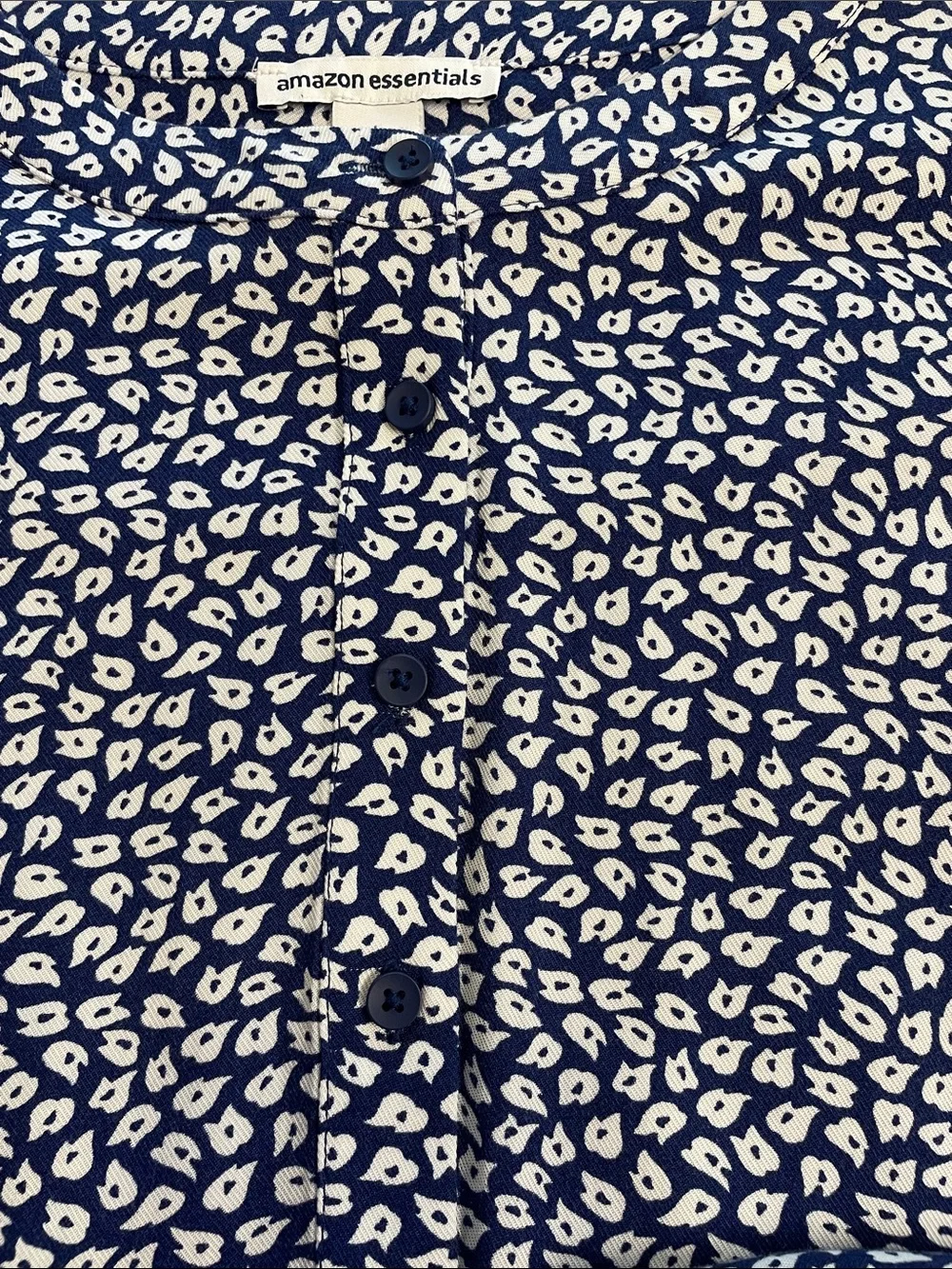 Amazon Essentials Navy/White Petals Blouse L - Picture 8 of 11